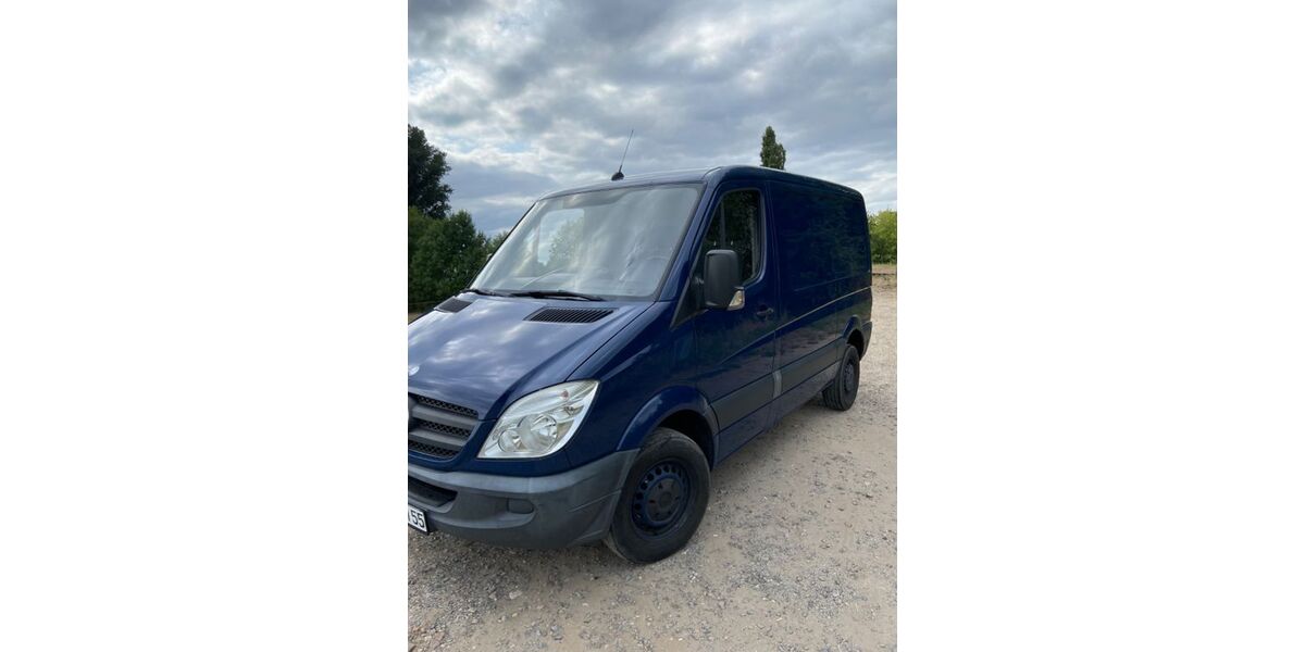 Mercedes-Benz Sprinter 247.000 km 7.500 &euro; Dortmund 44309