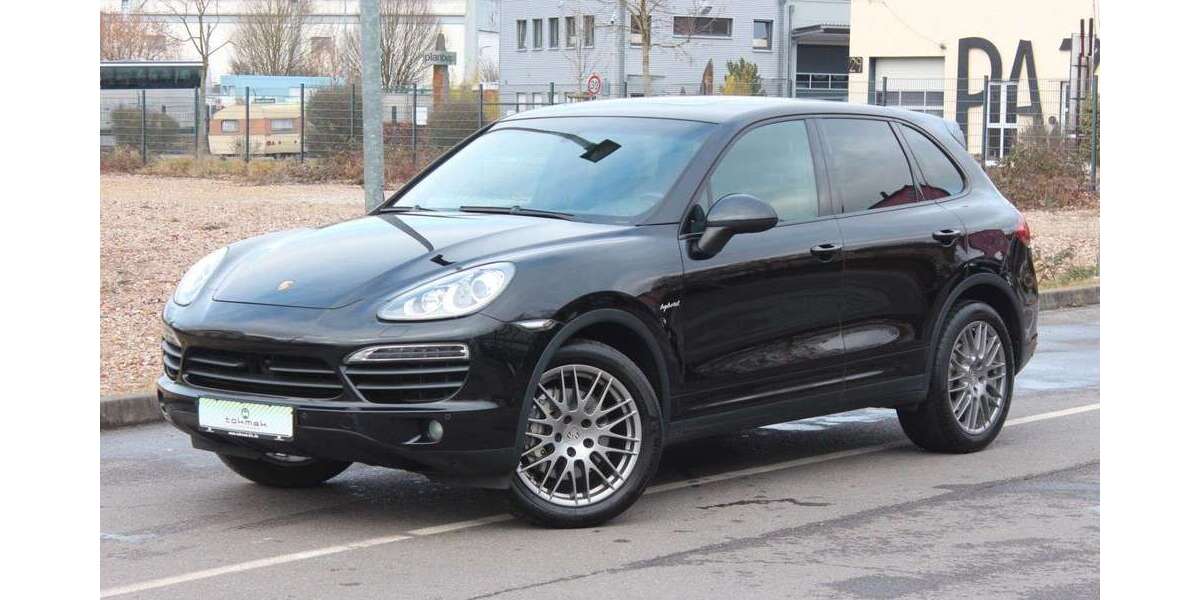 Porsche Cayenne 128.572 km 23.490 &euro; Witten 58452