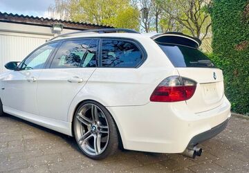 BMW 320 44.789 km 10.499 &euro; Bochum 44789