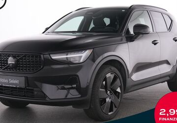 Volvo XC40 9.569 km 38.750 &euro; Mülheim an der Ruhr 45472