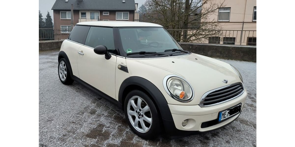 Mini ONE 160.000 km 2.700 &euro; Wuppertal 42327