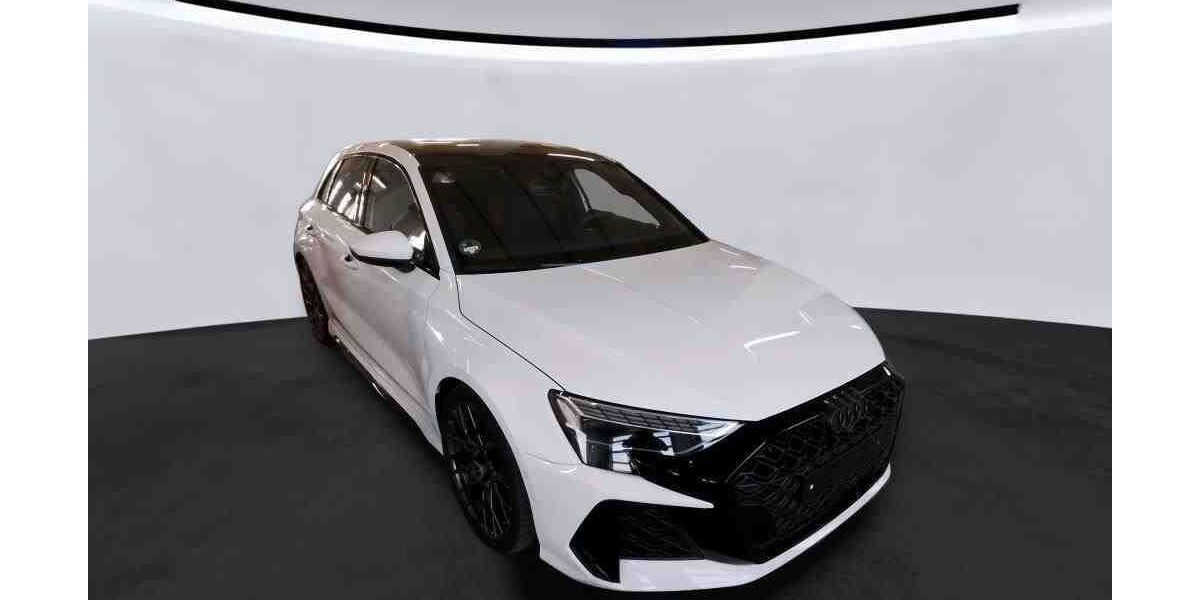 Audi RS3 13.290 km 65.580 &euro; Heiligenhaus 42579