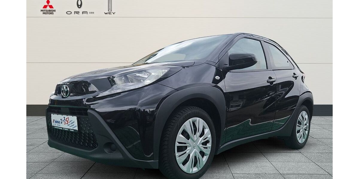Toyota Aygo (X) 14.603 km 14.480 &euro; Bochum 44809