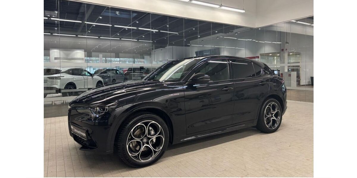 Alfa Romeo Stelvio 34.906 km 39.210 &euro; Oberhausen 46049