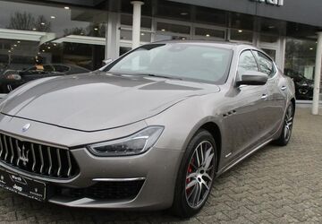 Maserati Ghibli 49.500 km 43.950 &euro; Schwerte 58239