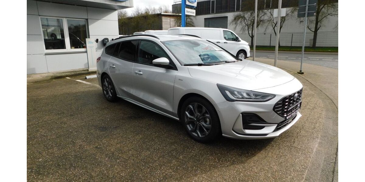 Ford Focus 7.800 km 23.980 &euro; Selm 59379