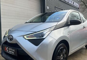 Toyota Aygo (X) 34.900 km 9.150 &euro; Herten 45699
