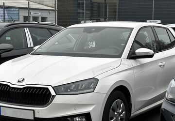 Skoda Fabia 50.010 km 14.790 &euro; Castrop-Rauxel 44579