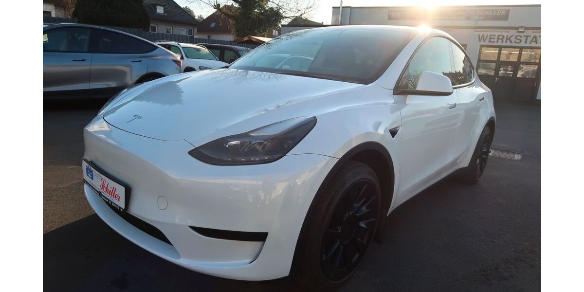 Tesla Model Y 57.400 km 29.900 &euro; Bochum 44803