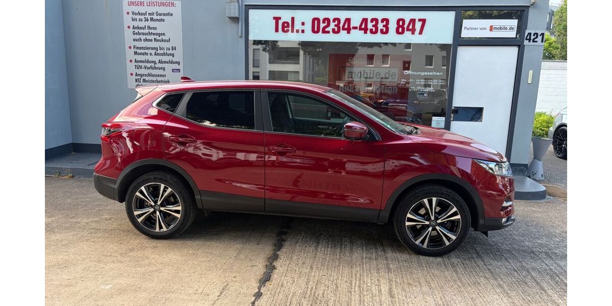Nissan Qashqai 52.800 km 14.400 &euro; Bochum 44795