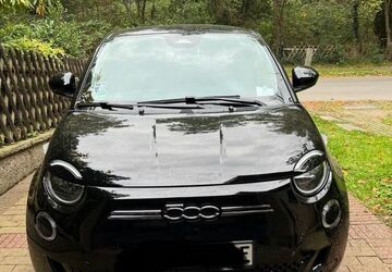 Fiat 500e 26.800 km 10.450 &euro; Mülheim an der Ruhr 45478