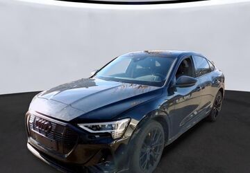 Audi e-tron 87.771 km 30.540 &euro; Hagen 58091