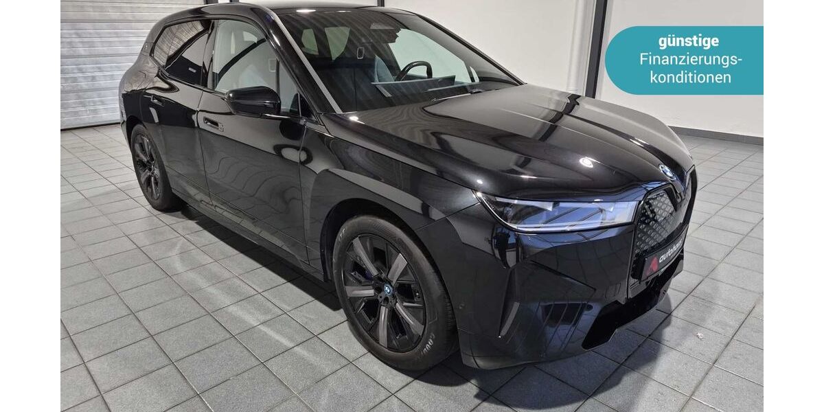 BMW iX 31.328 km 40.490 &euro; Wuppertal 42287