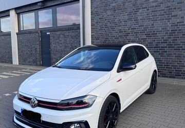 VW Polo 81.000 km 18.800 &euro; Holzwickede 59439