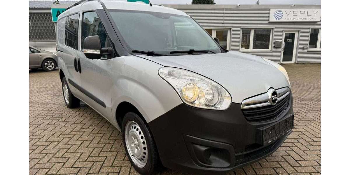 Opel Combo 149.000 km 6.799 &euro; Bochum 44869