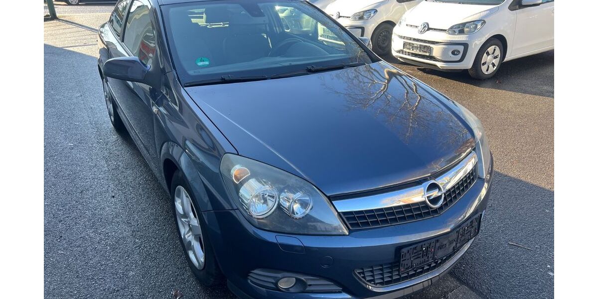 Opel Astra 181.000 km 1.999 &euro; Recklinghausen 45663