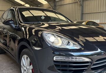 Porsche Cayenne 239.000 km 14.950 &euro; Essen 45139