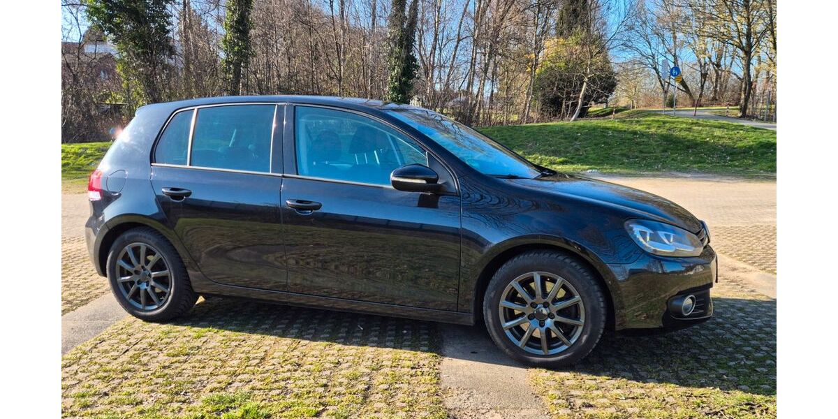 VW Golf 142.693 km 5.690 &euro; Bochum 44799