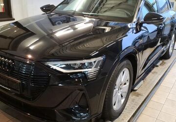 Audi e-tron 49.299 km 40.405 &euro; Hagen 58091
