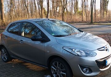 Mazda 2 24.000 km 7.250 &euro; Gelsenkirchen 45891