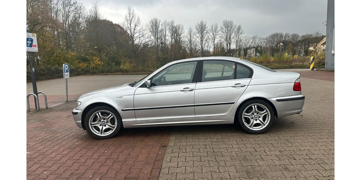 BMW 320 242.099 km 2.700 &euro; Bochum 44879