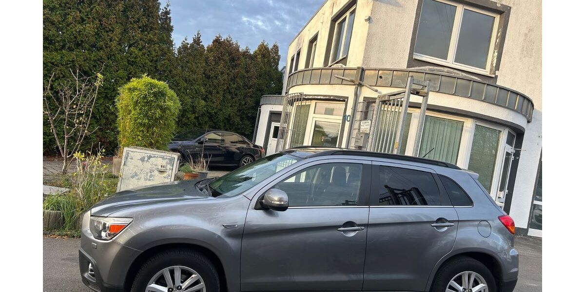 Mitsubishi ASX 180.000 km 4.999 &euro; Essen 45326