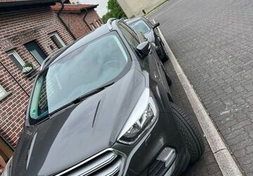 Ford Kuga 19.500 km 14.900 &euro; Marl 45770