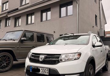 Dacia Sandero 81.000 km 6.155 &euro; Gelsenkirchen 45879