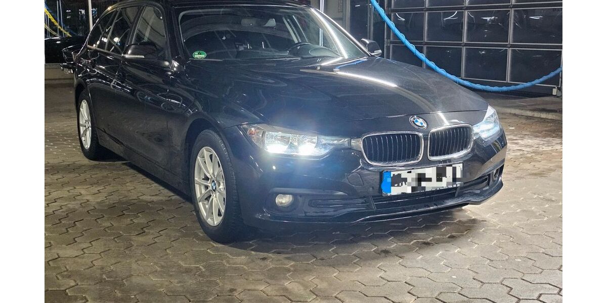 BMW 318 141.000 km 9.800 &euro; Dortmund 44369