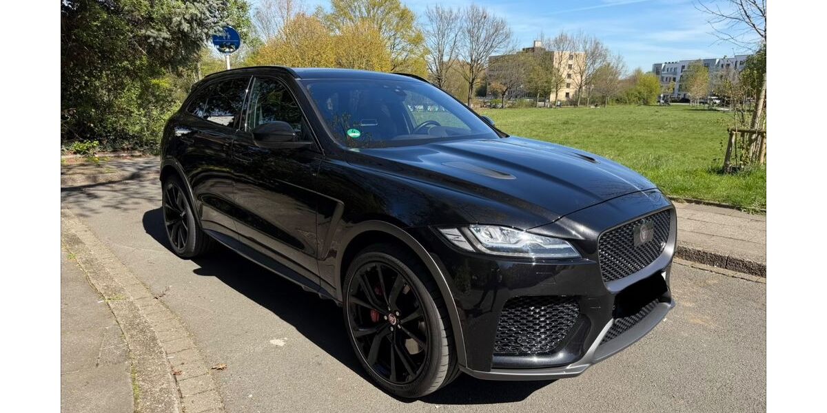 Jaguar F-Pace 83.000 km 49.850 &euro; Dortmund 44379