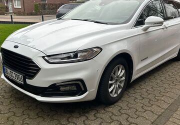 Ford Mondeo 46.500 km 18.700 &euro; Oberhausen 46147