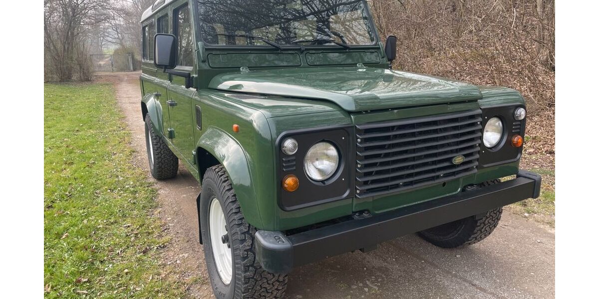Land Rover Defender 254.454 km 29.990 &euro; Herdecke 58313