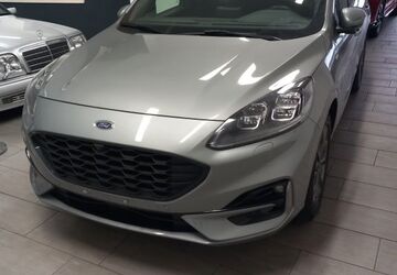 Ford Kuga 48.695 km 23.999 &euro; Essen 45279