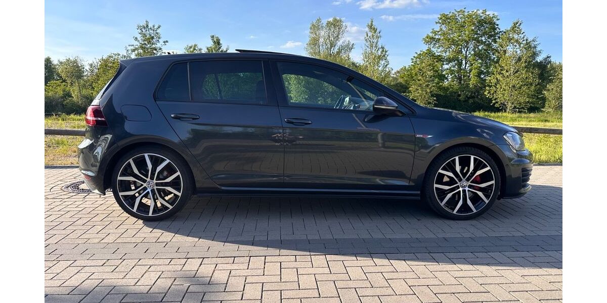 VW Golf 170.000 km 14.600 &euro; Bochum 44789