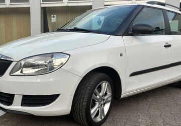 Skoda Fabia 247.000 km 2.450 &euro; Wuppertal 42277