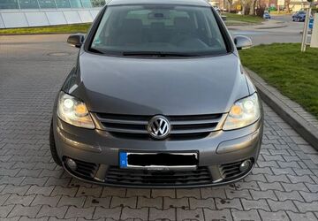 VW Golf Plus 241.903 km 2.500 &euro; Essen 45130