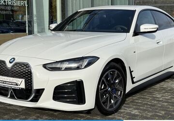 BMW i4 15.809 km 49.550 &euro; Mülheim 45472