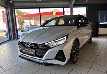 Hyundai i20 63.000 km 16.490 &euro; Bochum 44809