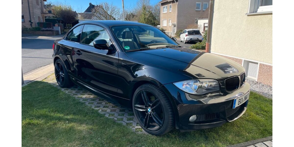BMW 120 145.000 km 8.999 &euro; Bochum 44879