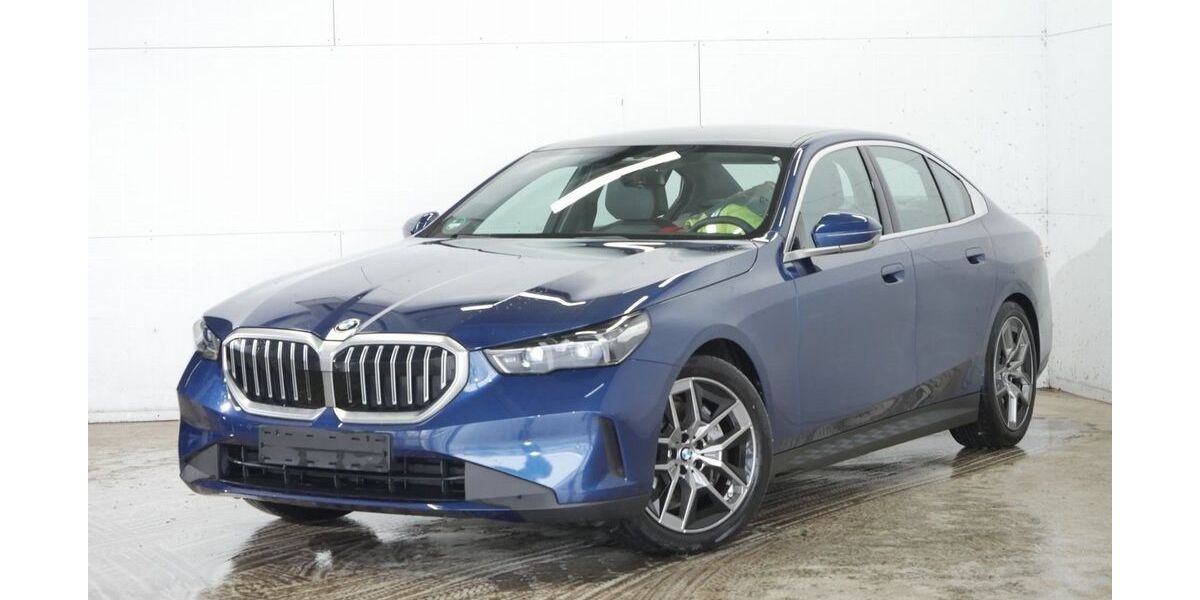 BMW 540 28.048 km 61.840 &euro; Bochum 44809