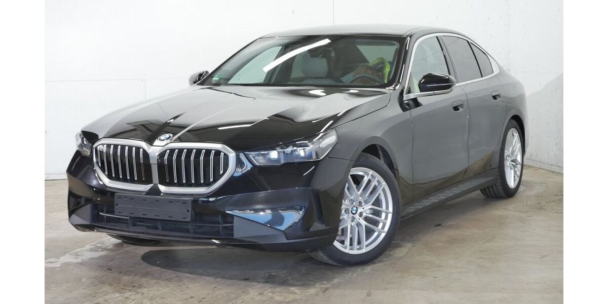 BMW 520 24.420 km 51.440 &euro; Bochum 44809