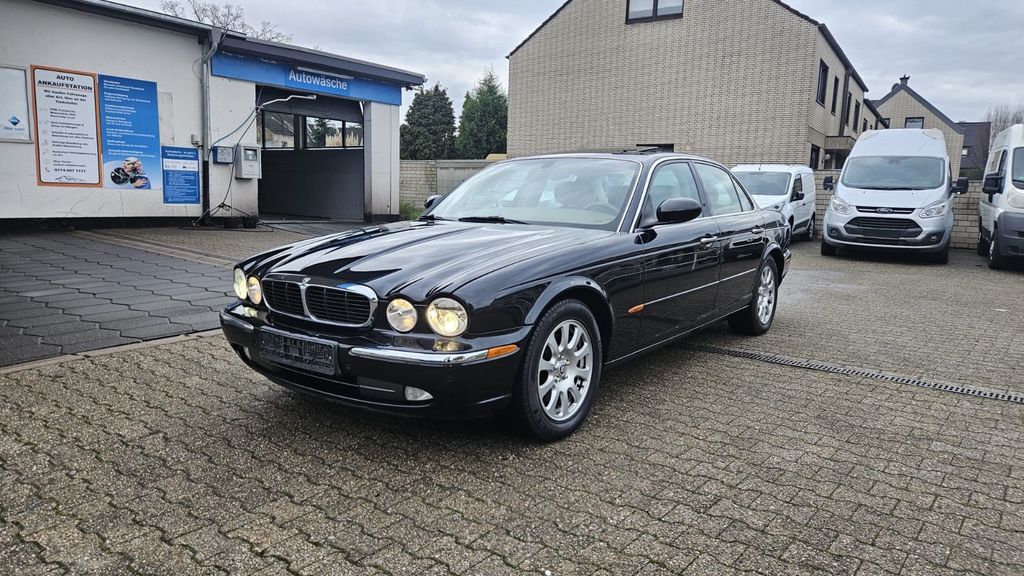 Jaguar XJ6 157.606 km 9.900 &euro; Oberhausen 46117