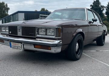 Oldsmobile Cutlass 91.000 km 17.800 &euro; Wuppertal 42281