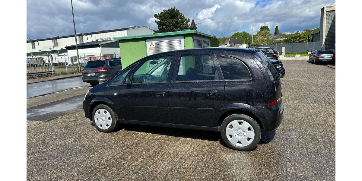 Opel Meriva 79.000 km 3.490 &euro; Bottrop 46238