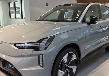 Volvo EX90 3.900 km 77.880 &euro; Recklinghausen 45659