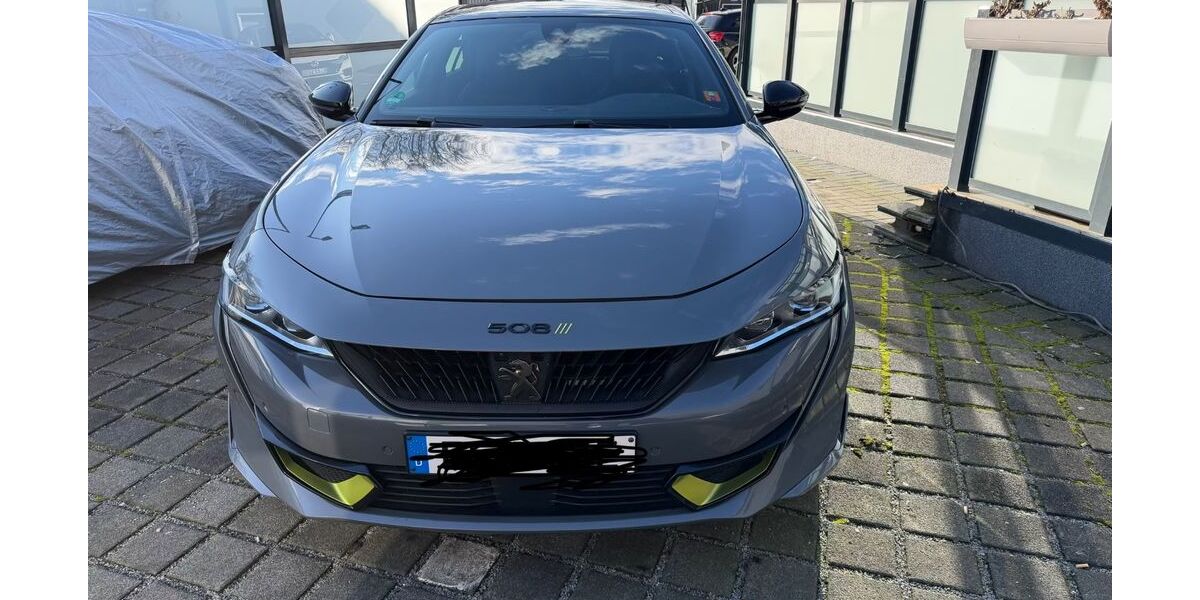 Peugeot 508 96.533 km 25.800 &euro; Essen 45357