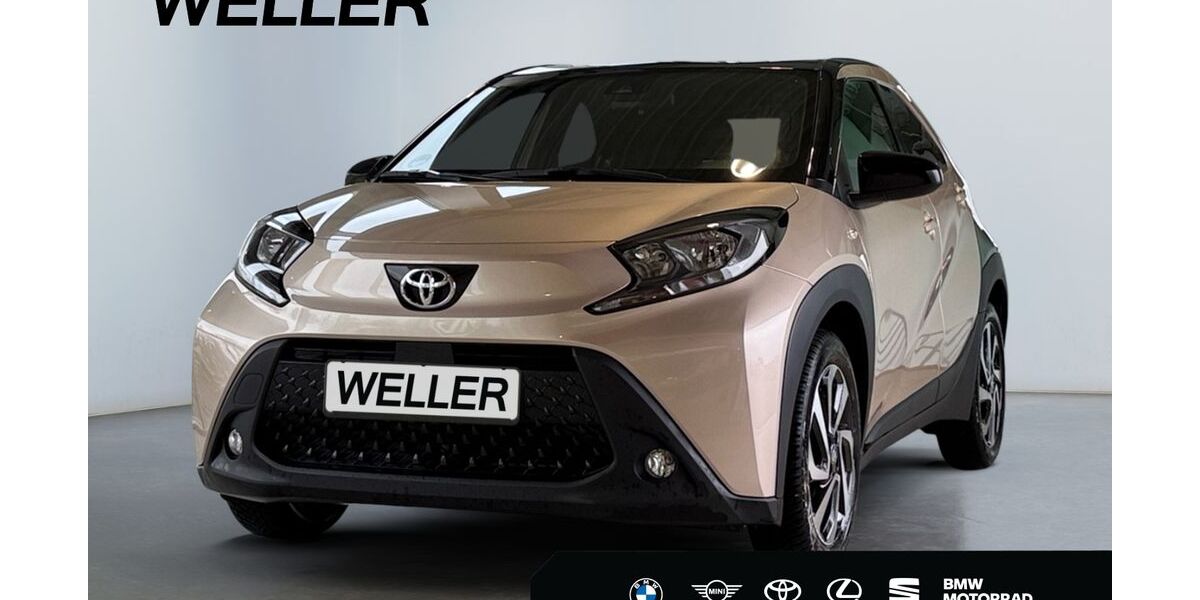 Toyota Aygo (X) 5.000 km 17.370 &euro; Dortmund 44143