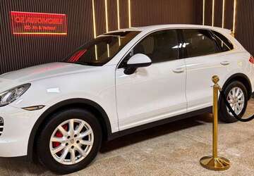 Porsche Cayenne 76.854 km 28.950 &euro; Dortmund 44388