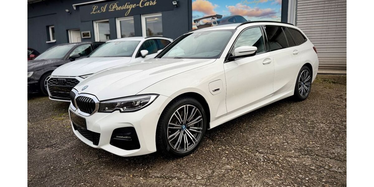 BMW 320 126.000 km 25.990 &euro; Mülheim and der Ruhr 45481