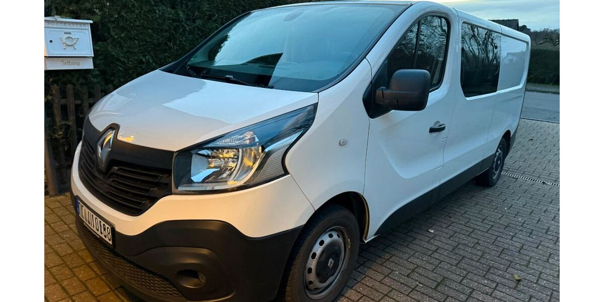 Renault Trafic 119.000 km 18.990 &euro; Marl 45772